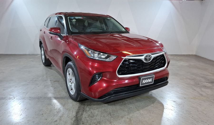 Toyota Highlander 3.5 LE AUTO Suv 2021