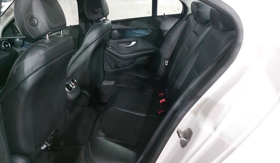 Mercedes Benz Clase C 2.0 200 AUTO Sedan 2020
