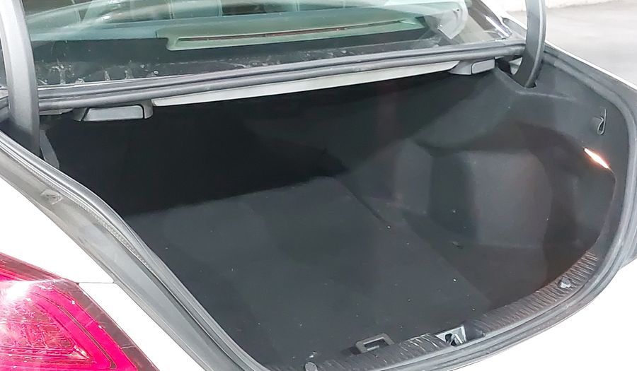 Mercedes Benz Clase C 2.0 200 AUTO Sedan 2020