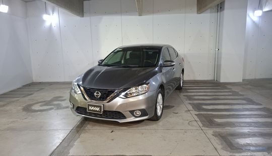 Nissan • Sentra