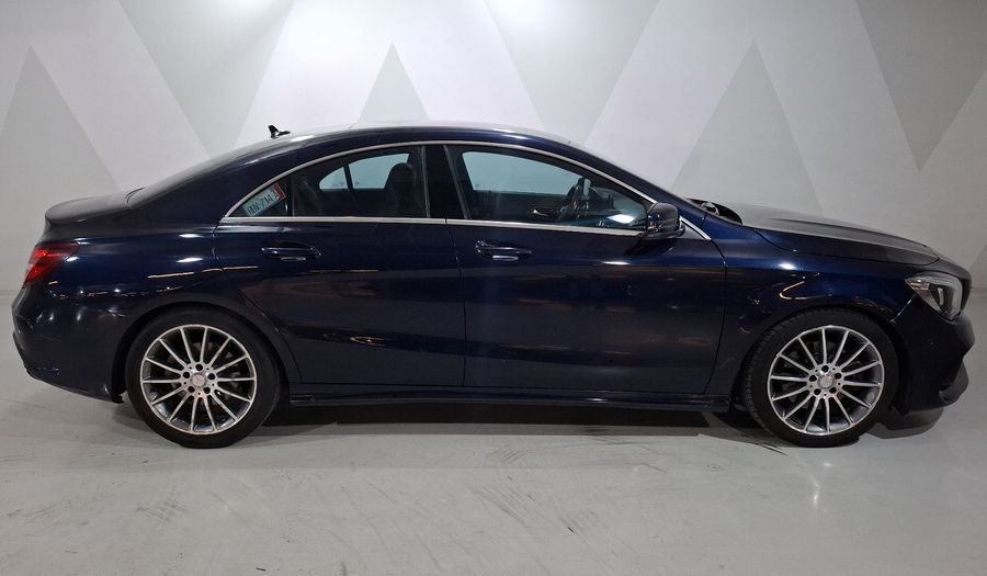 Mercedes Benz Clase Cla 2.0 CLA 250 SPORT AT Coupe 2017