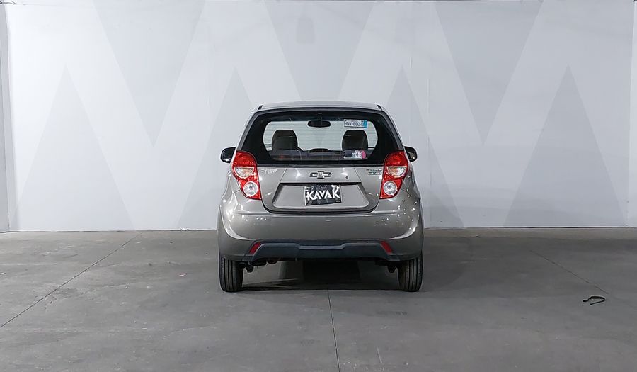 Chevrolet Spark 1.4 LT B MT Hatchback 2016