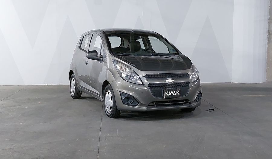 Chevrolet Spark 1.4 LT B MT Hatchback 2016