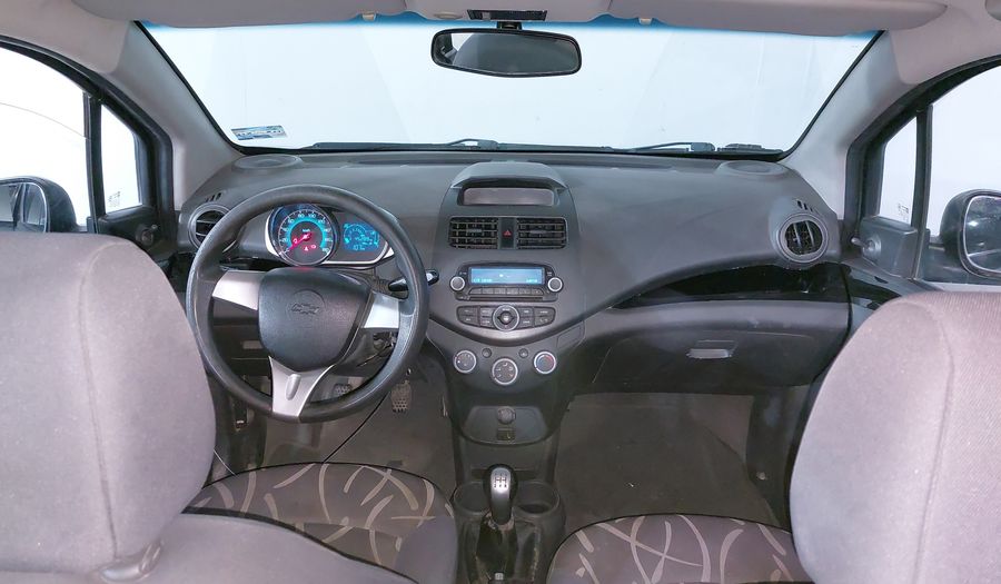Chevrolet Spark 1.4 LT B MT Hatchback 2016