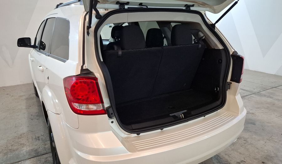 Dodge Journey 2.4 SE BLACKTOP PARKVIEW Suv 2019
