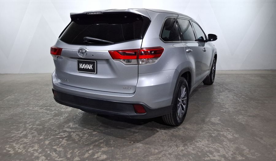 Toyota Highlander 3.5 XLE Suv 2018