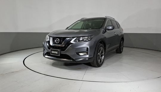 Nissan • X-Trail