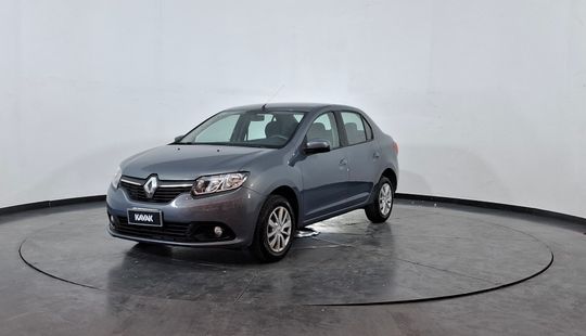 Renault • Logan