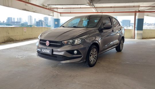 Fiat • Cronos