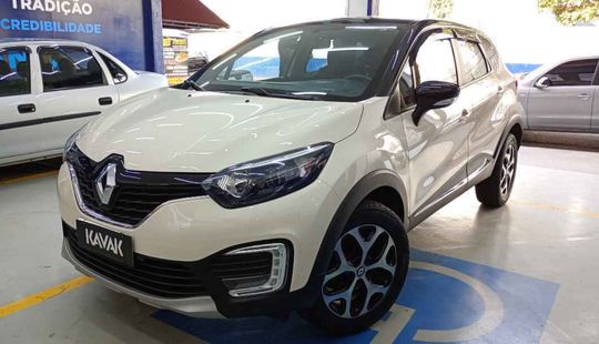 Renault • Captur
