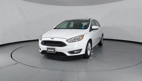 Ford • Focus