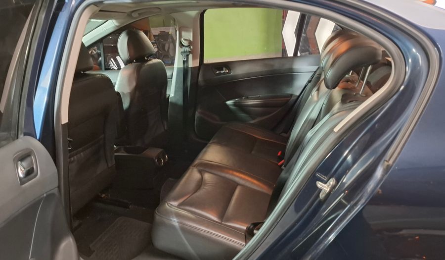 Peugeot 408 2.0 16V ALLURE+ Sedan 2013