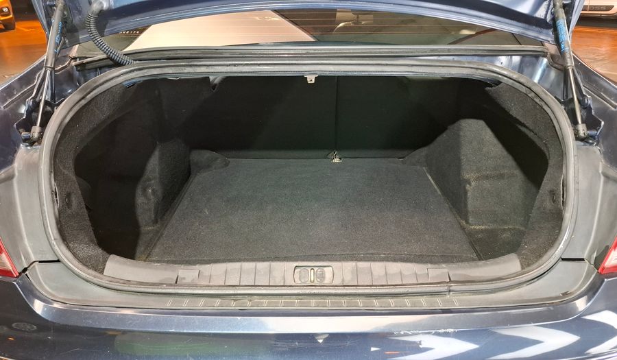 Peugeot 408 2.0 16V ALLURE+ Sedan 2013