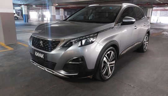 Peugeot • 3008
