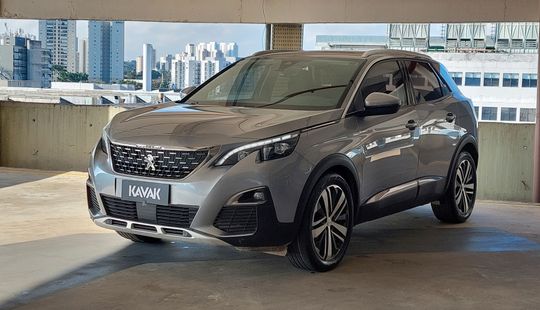 Peugeot • 3008
