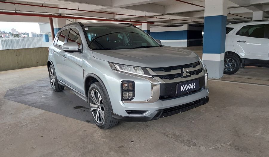 Mitsubishi Outlander HPE AUTOMÁTICO Suv 2022