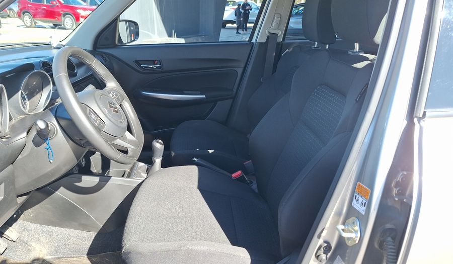 Suzuki Swift 1.2 GLX PLUS Hatchback 2023