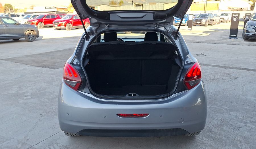 Peugeot 208 1.2 PURETECH 82 HP SIGNATURE Hatchback 2020