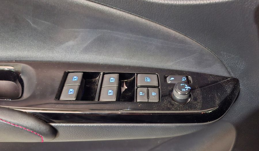 Toyota Yaris 1.5 S CVT Hatchback 2022