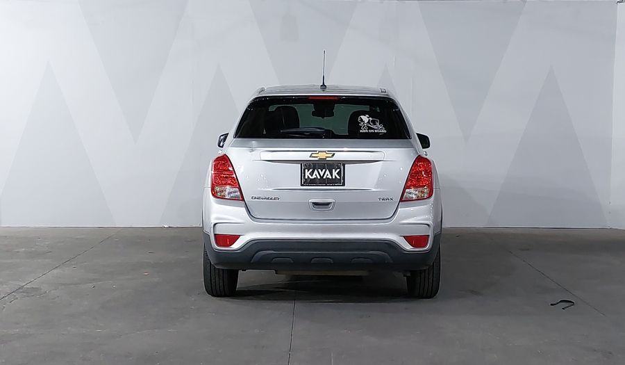Chevrolet Trax 1.8 A LS MT Suv 2017