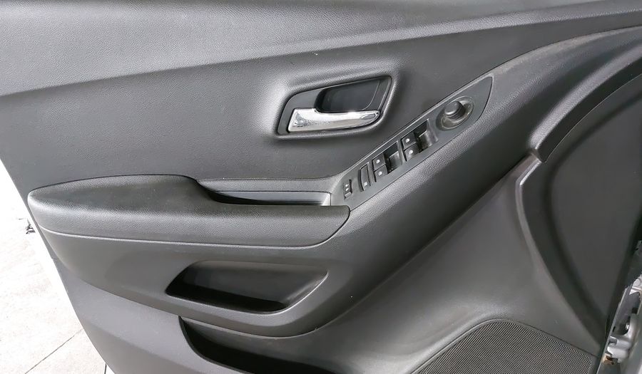 Chevrolet Trax 1.8 A LS MT Suv 2017
