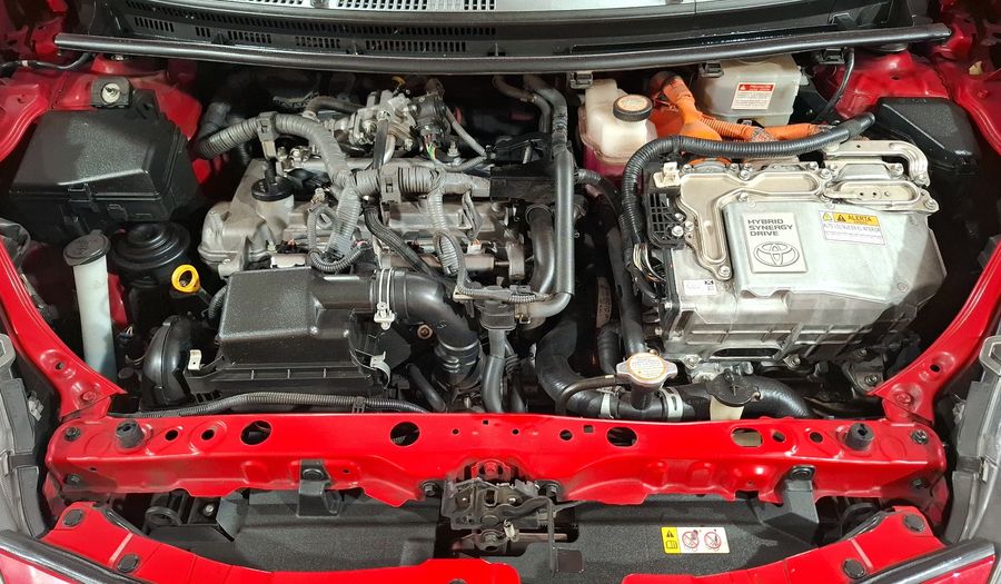Toyota Prius C 1.5 HYBRID AUTO Hatchback 2019