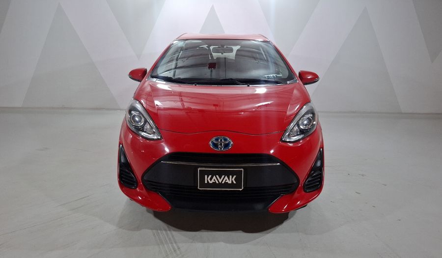 Toyota Prius C 1.5 HYBRID AUTO Hatchback 2019