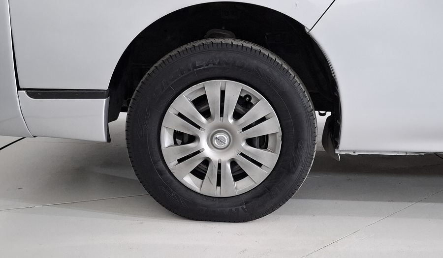 Nissan Nv350 Urvan 2.5 15 PASAJEROS AMPLIA A/A PAQ SEG Van 2017