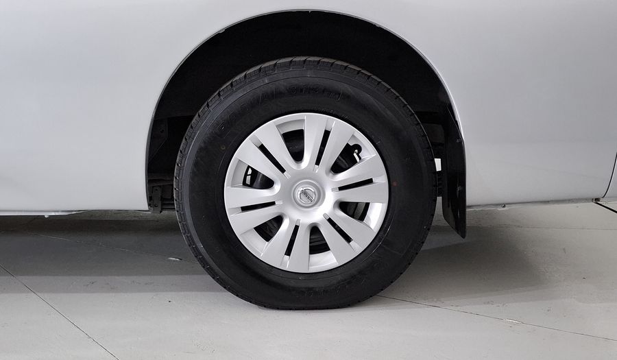 Nissan Nv350 Urvan 2.5 15 PASAJEROS AMPLIA A/A PAQ SEG Van 2017