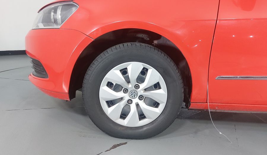 Volkswagen Gol 1.6 5 PTAS. CL A/A Hatchback 2016