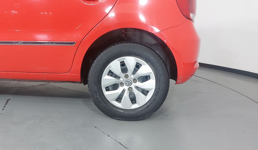 Volkswagen Gol 1.6 5 PTAS. CL A/A Hatchback 2016