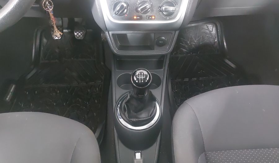 Volkswagen Gol 1.6 5 PTAS. CL A/A Hatchback 2016