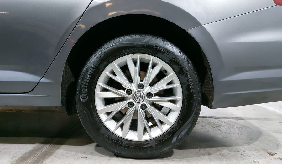 Volkswagen Jetta 1.4 COMFORTLINE Sedan 2019