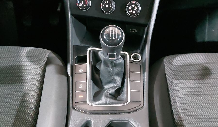 Volkswagen Jetta 1.4 COMFORTLINE Sedan 2019