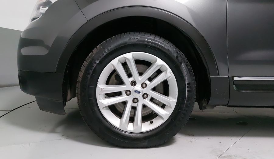 Ford Explorer 3.5 XLT V6 PIEL 4X2 AT Suv 2015