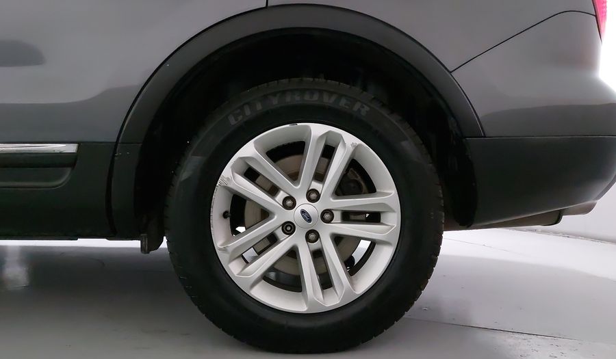 Ford Explorer 3.5 XLT V6 PIEL 4X2 AT Suv 2015