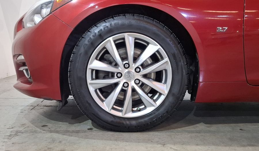 Infiniti Q50 3.7 INSPIRATION AT Sedan 2017