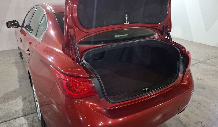 Infiniti Q50 3.7 INSPIRATION AT Sedan 2017
