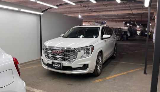 Gmc • Terrain