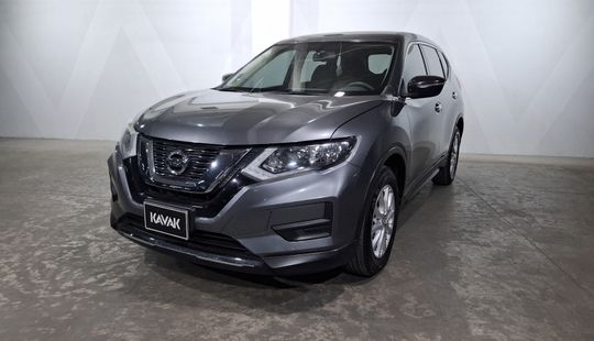 Nissan • X-Trail