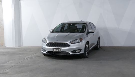 Ford • Focus