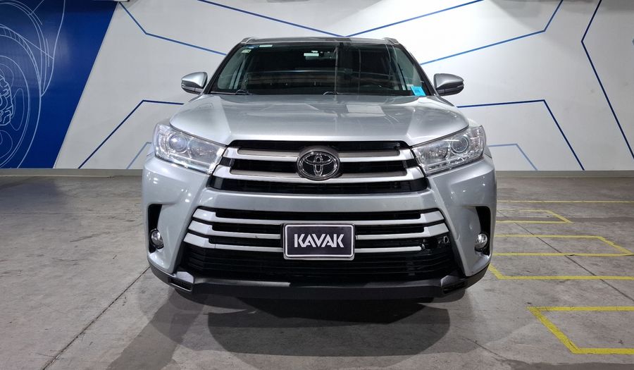 Toyota Highlander 3.5 XLE Suv 2018