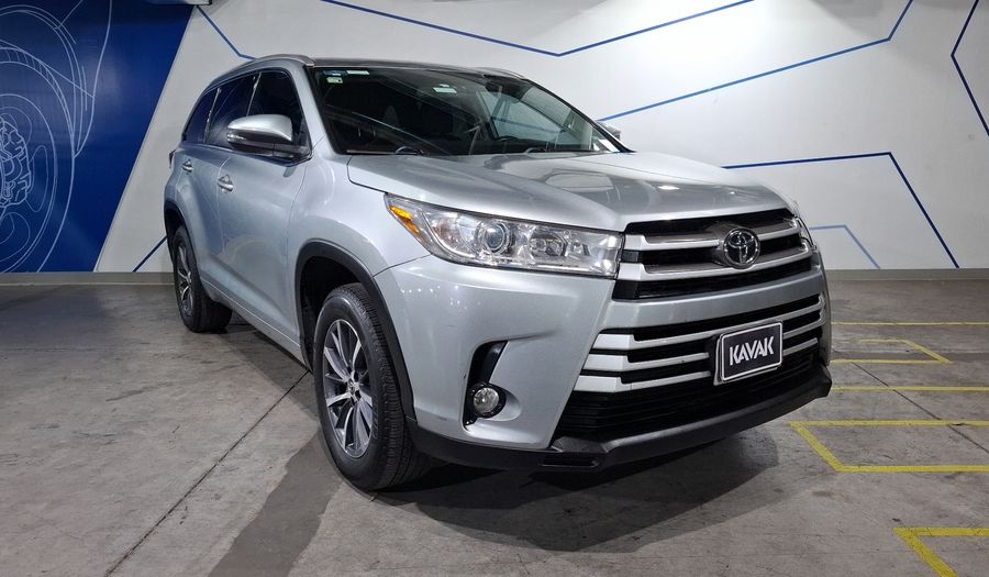 Toyota Highlander 3.5 XLE Suv 2018
