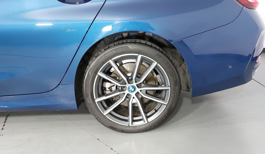 Bmw Serie 3 2.0 330E PHEV AUTO Sedan 2023