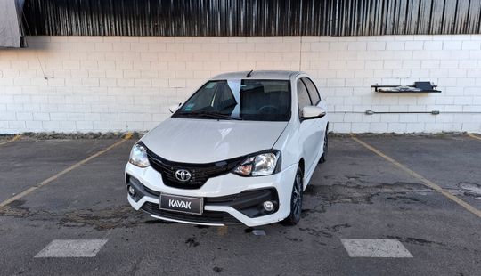 Toyota • Etios