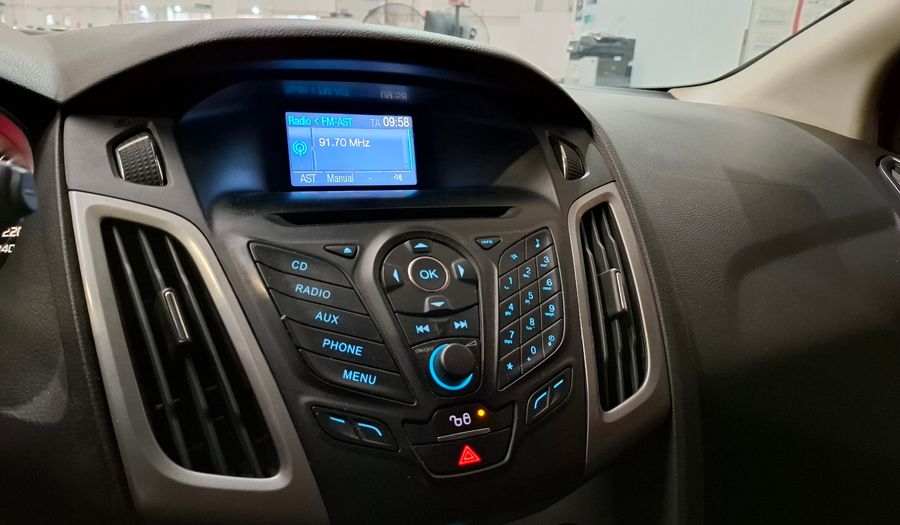 Ford Focus Iii 2.0 SE PLUS Hatchback 2014