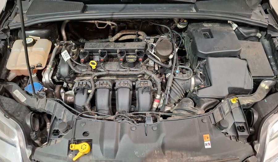 Ford Focus Iii 2.0 SE PLUS Hatchback 2014