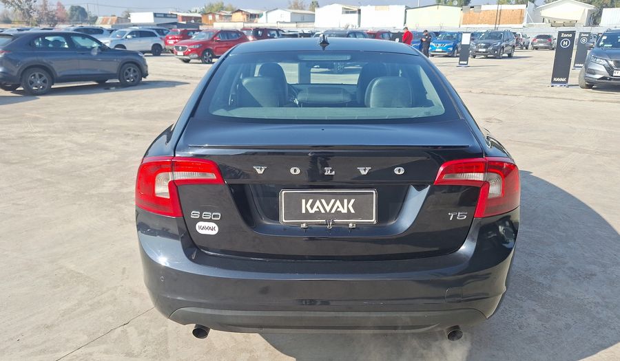 Volvo S60 2.0 T5 Sedan 2012