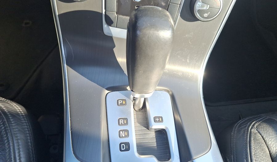 Volvo S60 2.0 T5 Sedan 2012