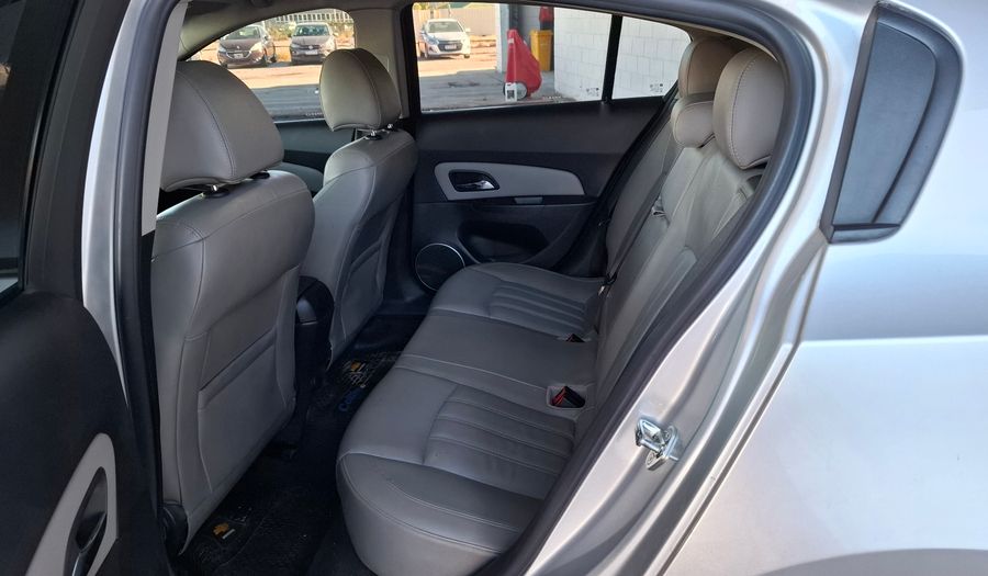 Chevrolet Cruze 1.8 LTZ Hatchback 2013